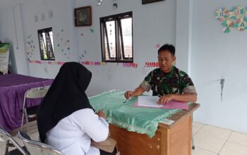 Danramil Lettu Jubaidi jadi tim penerima perangkat desa