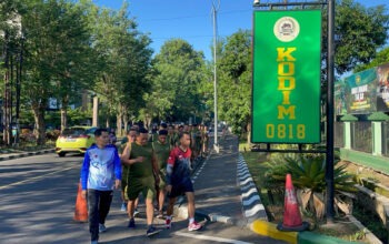 Untuk menjaga fisik yang prima, Anggota Kodim 0818 laksanakan Olahraga rutin