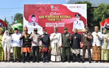 Pabung Kodim 0818, Mayor Arh Ridwan Hadiri Upacara Hardiknas 2024 di Kota Batu