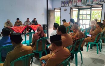Bersama Tingkatkan Kualitas Hidup, Forkopimcam dan Koramil Gondanglegi Gelar Rapat Koordinasi