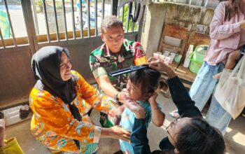 Kolaborasi Sukses: Babinsa Kedungsalam dan Posyandu Melati Kencana 12