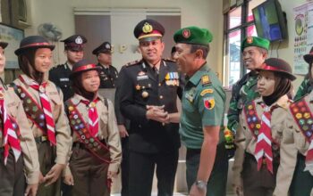 Koramil wajak foto bersama HUT Bhayangkara ke-78