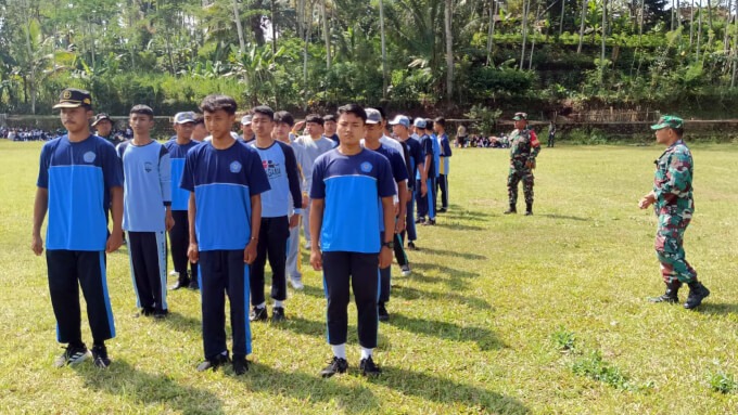 Seleksi Paskibraka Ampelgading: Penilaian ketat peserta dalam tes fisik dan baris-berbaris