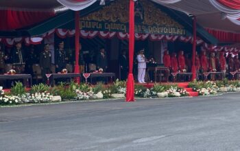 kasdim 0818 hadiri upacara bendera hut ri ke 79