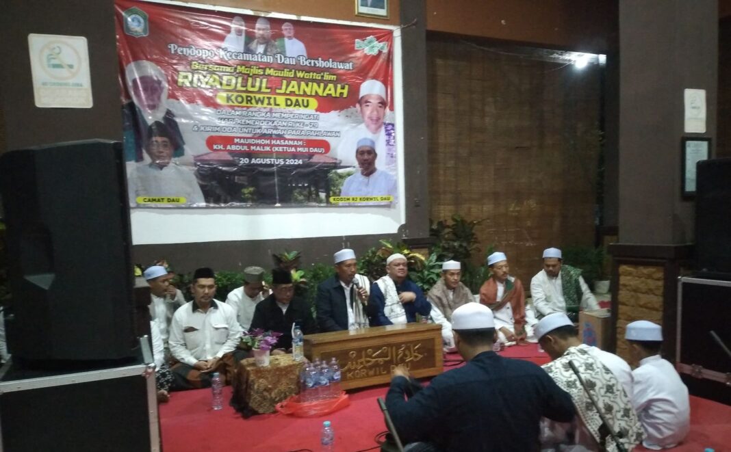 Bersholawat dan Doa bersama Muspika Dau