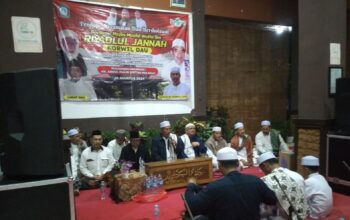 Bersholawat dan Doa bersama Muspika Dau