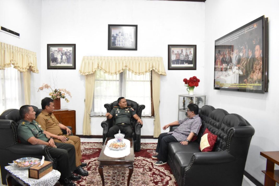 Dandim 0818, Letkol Inf Yuda Sancoyo Perkuat Sinergi dengan Tokoh Masyarakat Kota Batu