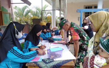 TNI Bersama Masyarakat: Babinsa Tirtoyudo Dampingi Posyandu Balita untuk Generasi Sehat