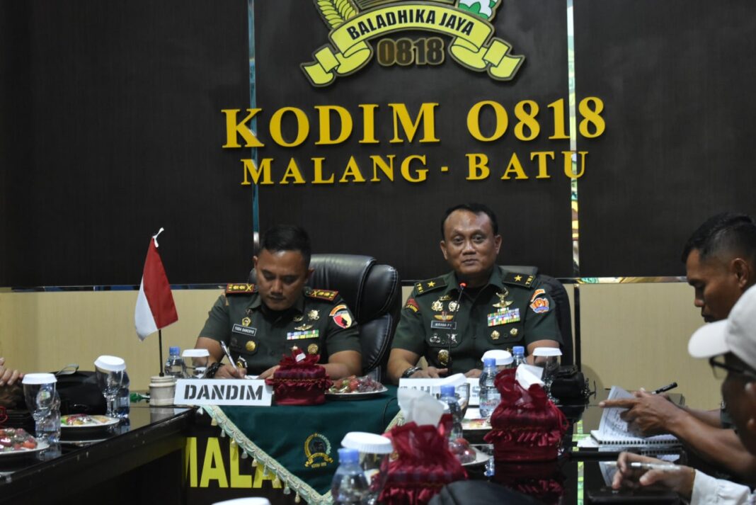 Koorsahli Kasad Kunjungi Kodim 0818 Malang-Batu