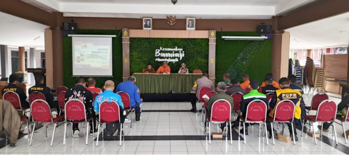 Babinsa Desa Punten dalam kegiatan Kontijensi Erupsi Gunung Api Arjuno-Welirang.