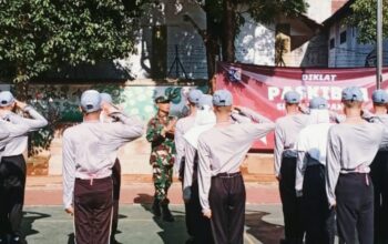 Pembinaan Paskibraka oleh Anggota Koramil 0818-05/Kepanjen untuk Siswa SMA Negeri 1 Kepanjen, Tahun 2024