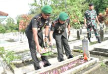 Ziarah Kodim 0818 di TMP Untung Suropati Kota Malang. HUT Korem ke 62